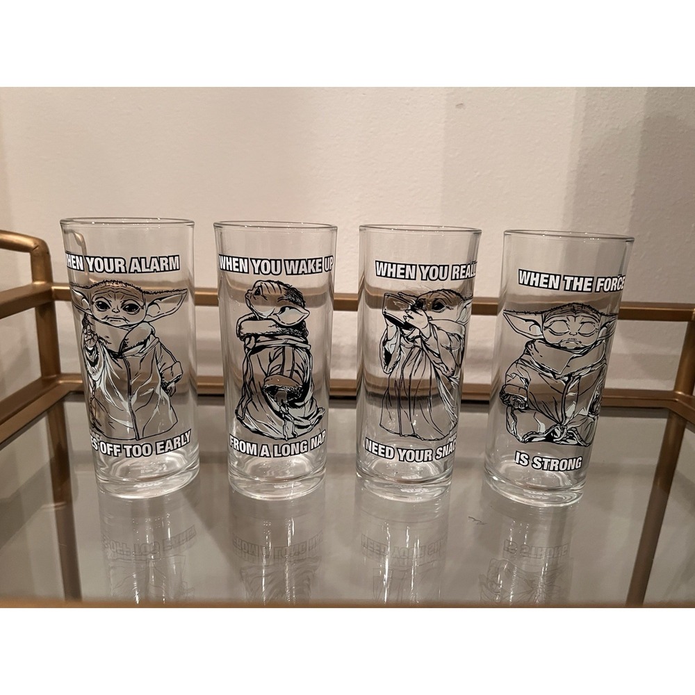 RARE Set Of 4 Star Wars Baby Yoda Grogu Drinking Glasses 10‎ oz